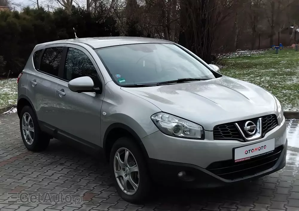 NISSAN Qashqai 2.0 4 x 4 visia