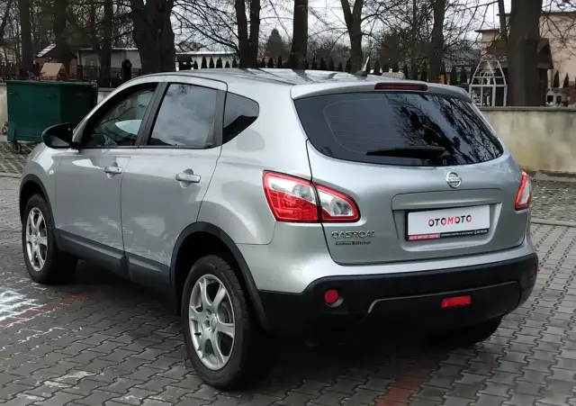 NISSAN Qashqai 2.0 4 x 4 visia