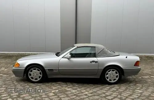 MERCEDES-BENZ SL 