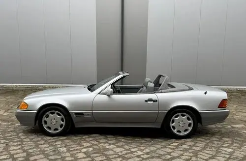 MERCEDES-BENZ SL 