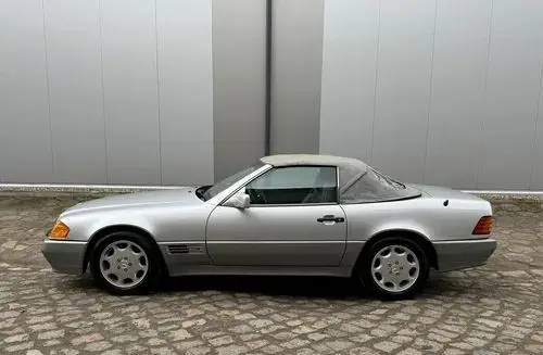 MERCEDES-BENZ SL 