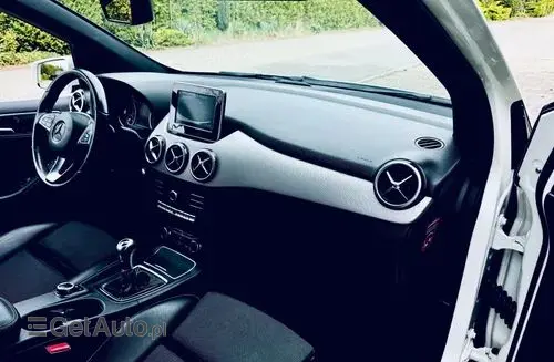 MERCEDES-BENZ Klasa B 