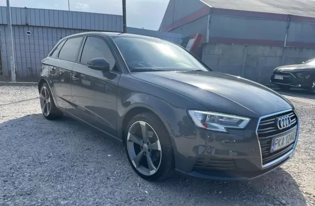 AUDI A3 