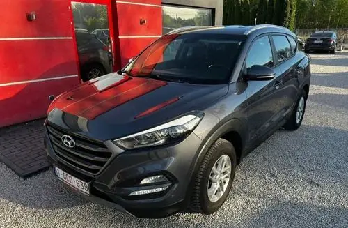 HYUNDAI Tucson 
