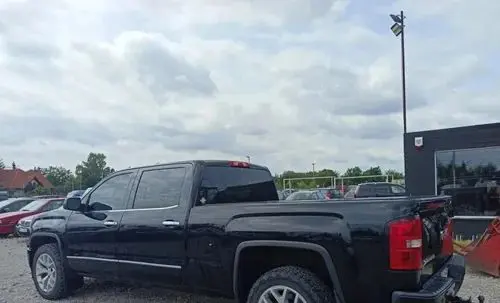 GMC Sierra 