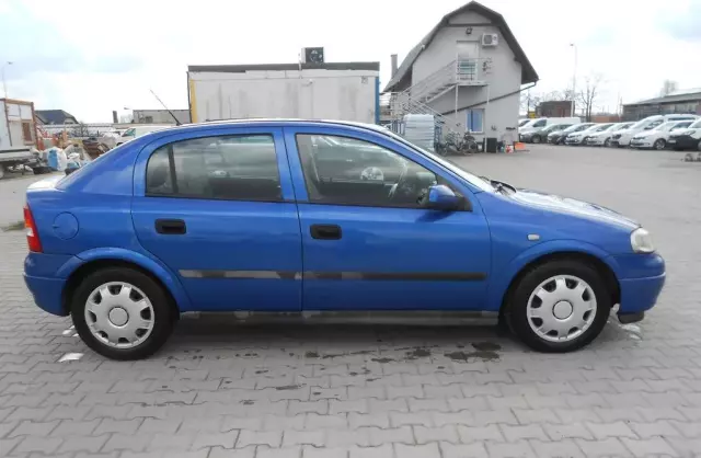 OPEL Astra 