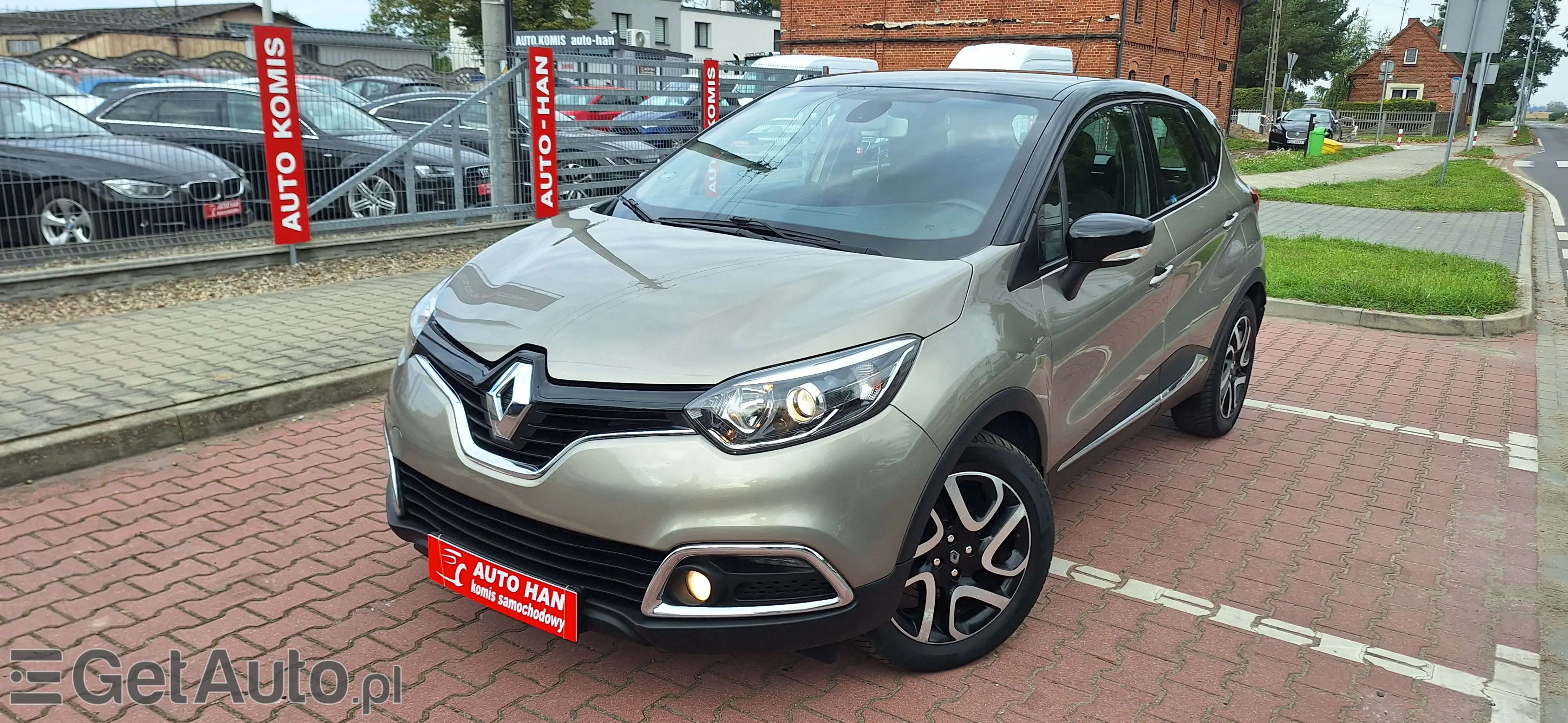 RENAULT Captur 