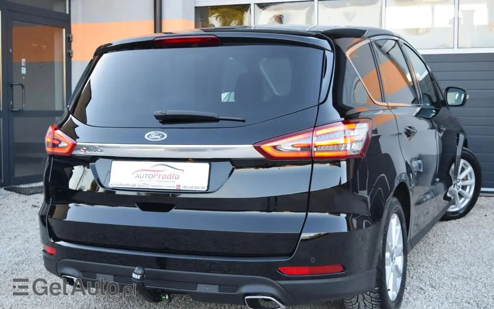 FORD S-Max 2.0 TDCi Titanium PowerShift