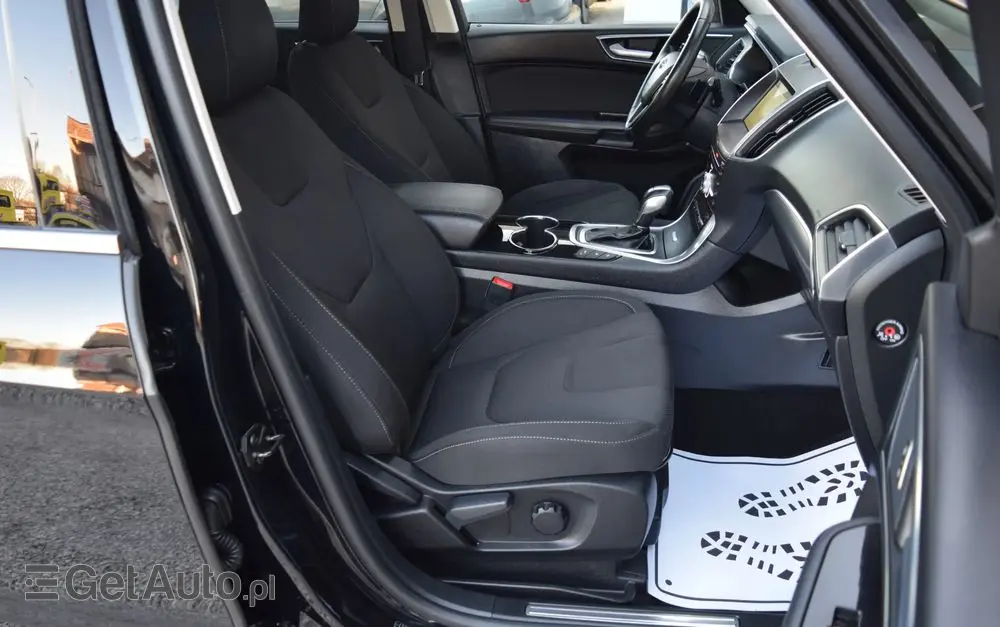 FORD S-Max 2.0 TDCi Titanium PowerShift