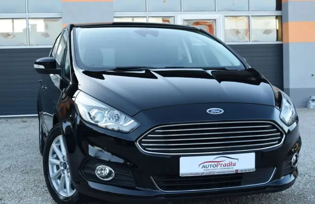 FORD S-Max 2.0 TDCi Titanium PowerShift