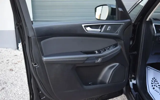 FORD S-Max 2.0 TDCi Titanium PowerShift