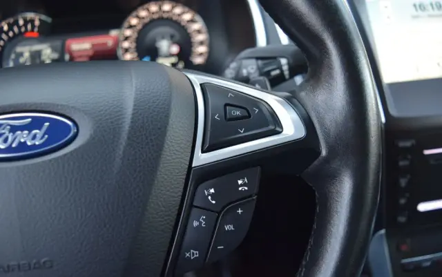 FORD S-Max 2.0 TDCi Titanium PowerShift