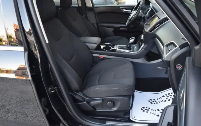 FORD S-Max 2.0 TDCi Titanium PowerShift