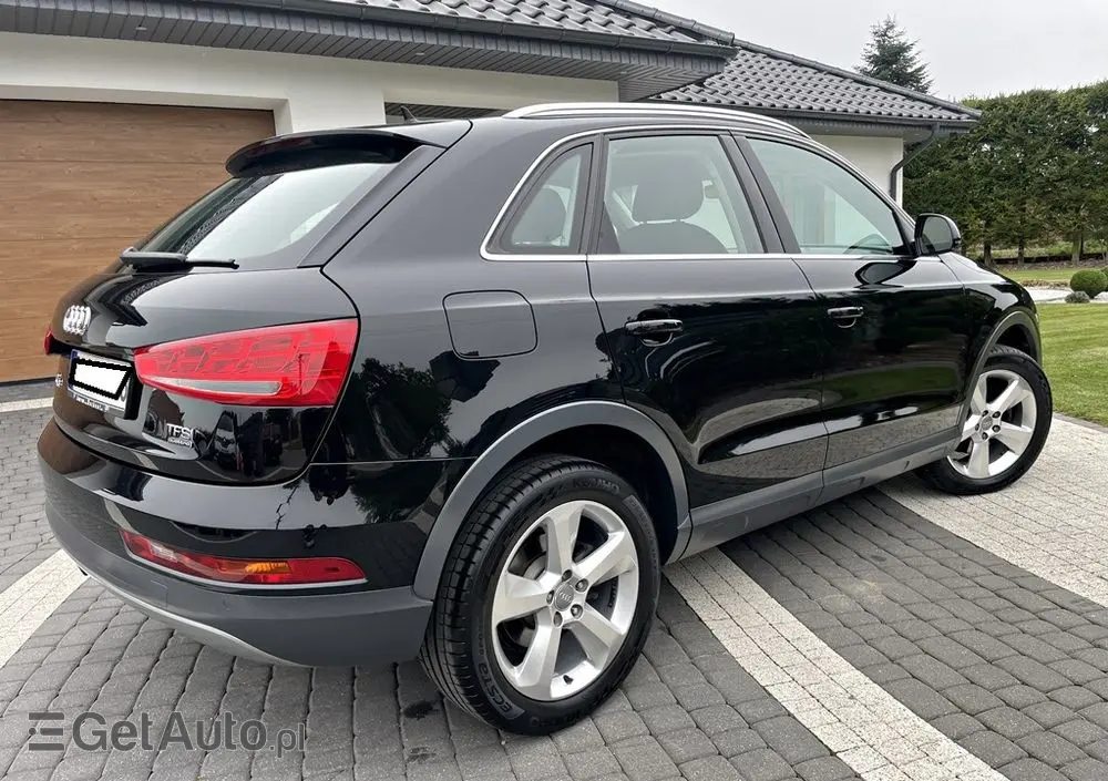 AUDI Q3 2.0 TFSI Quattro Design S tronic
