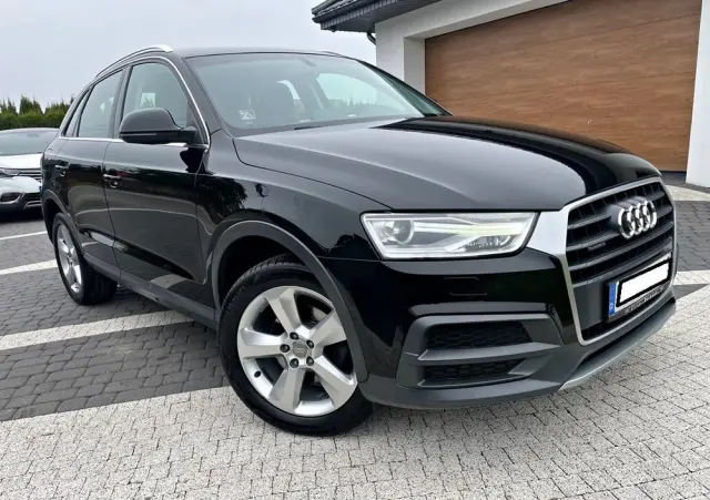 AUDI Q3 2.0 TFSI Quattro Design S tronic
