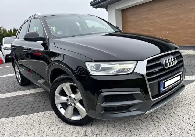 AUDI Q3 2.0 TFSI Quattro Design S tronic
