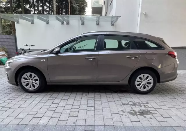 HYUNDAI I30 1.5 DPI Classic +