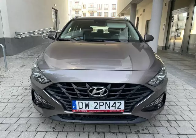 HYUNDAI I30 1.5 DPI Classic +