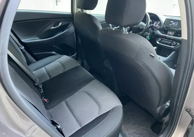 HYUNDAI I30 1.5 DPI Classic +