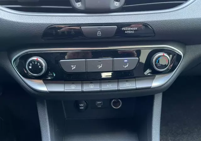 HYUNDAI I30 1.5 DPI Classic +