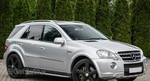 MERCEDES-BENZ ML 
