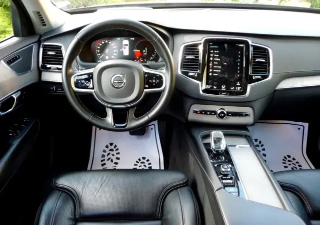 VOLVO XC 90 T8 AWD Plug-In Hybrid Inscription Expression 7os