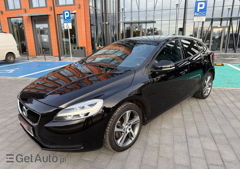 VOLVO V40 D4 Drive-E Kinetic