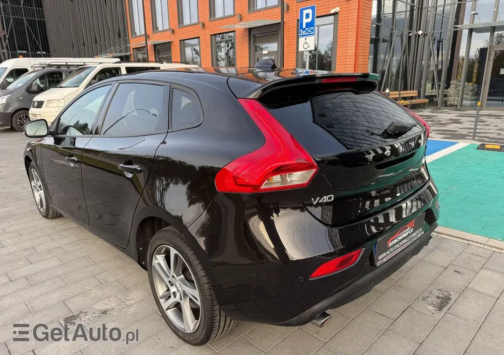 VOLVO V40 D4 Drive-E Kinetic