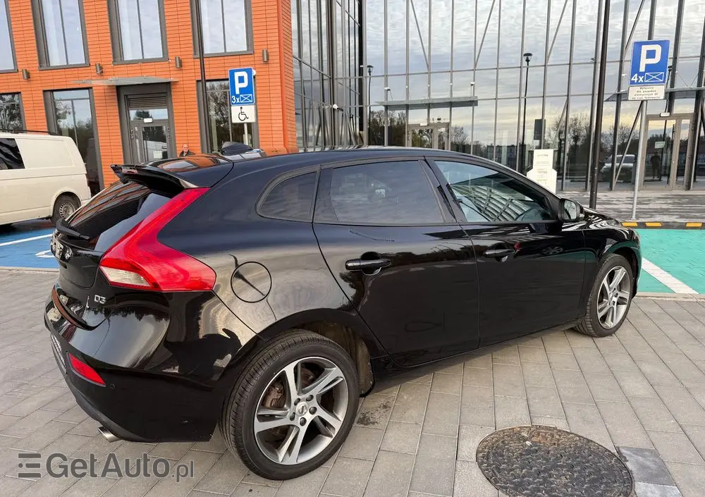 VOLVO V40 D4 Drive-E Kinetic