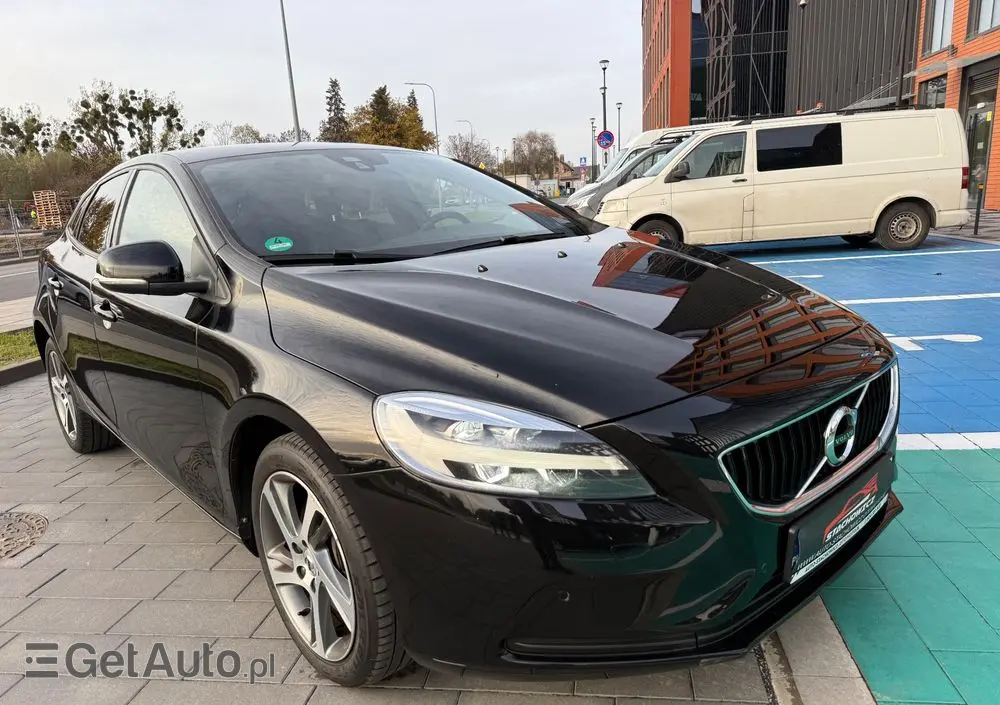 VOLVO V40 D4 Drive-E Kinetic