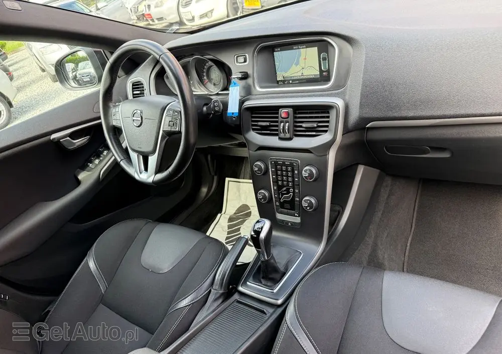 VOLVO V40 D4 Drive-E Kinetic