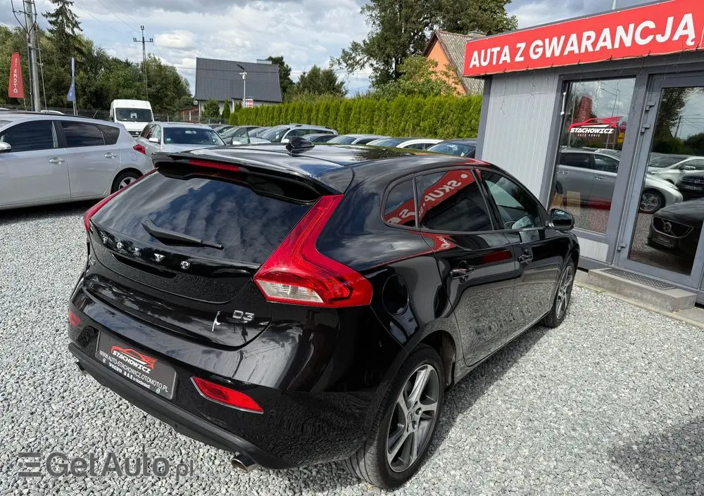 VOLVO V40 D4 Drive-E Kinetic
