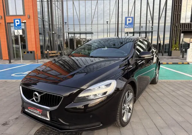 VOLVO V40 D4 Drive-E Kinetic