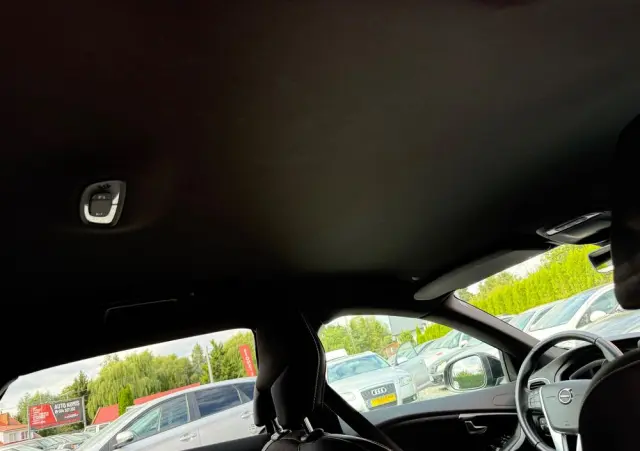 VOLVO V40 D4 Drive-E Kinetic