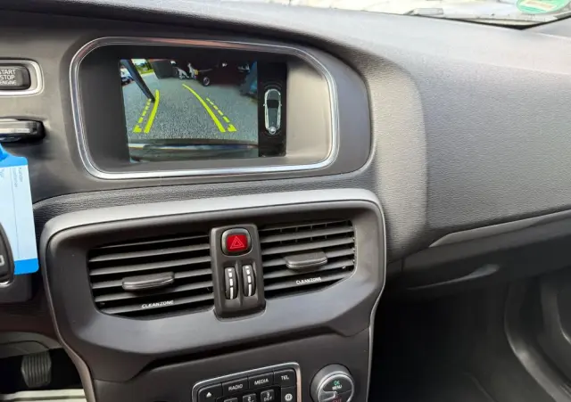 VOLVO V40 D4 Drive-E Kinetic