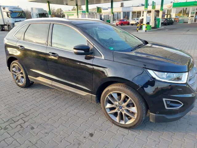 FORD Edge Titanium