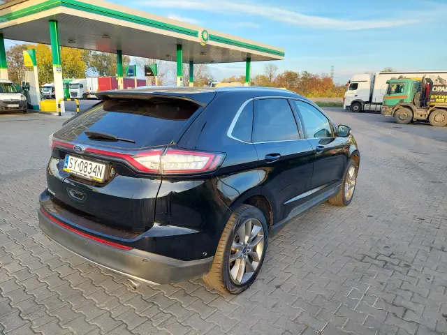 FORD Edge Titanium