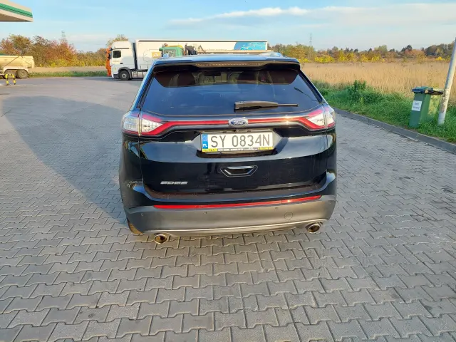 FORD Edge Titanium