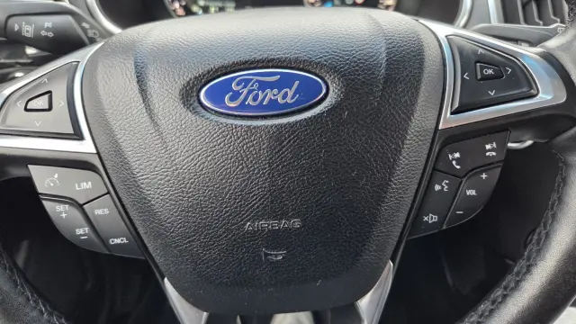 FORD Edge Titanium