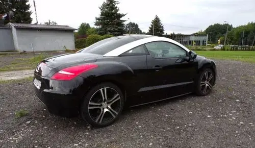 PEUGEOT RCZ 
