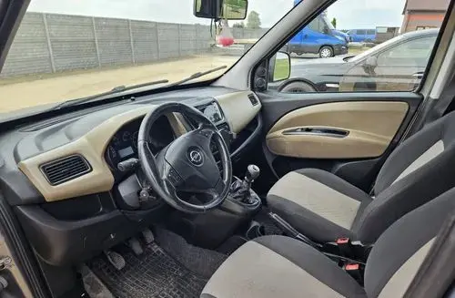 OPEL Combo 