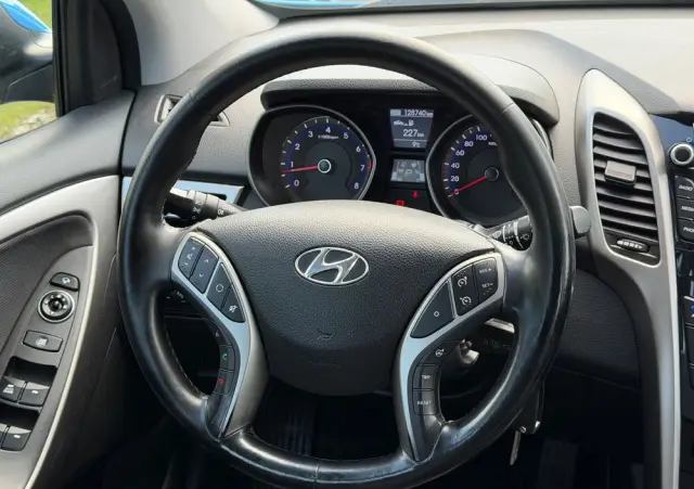 HYUNDAI I30 Kombi 1.6 GDi DCT Premium