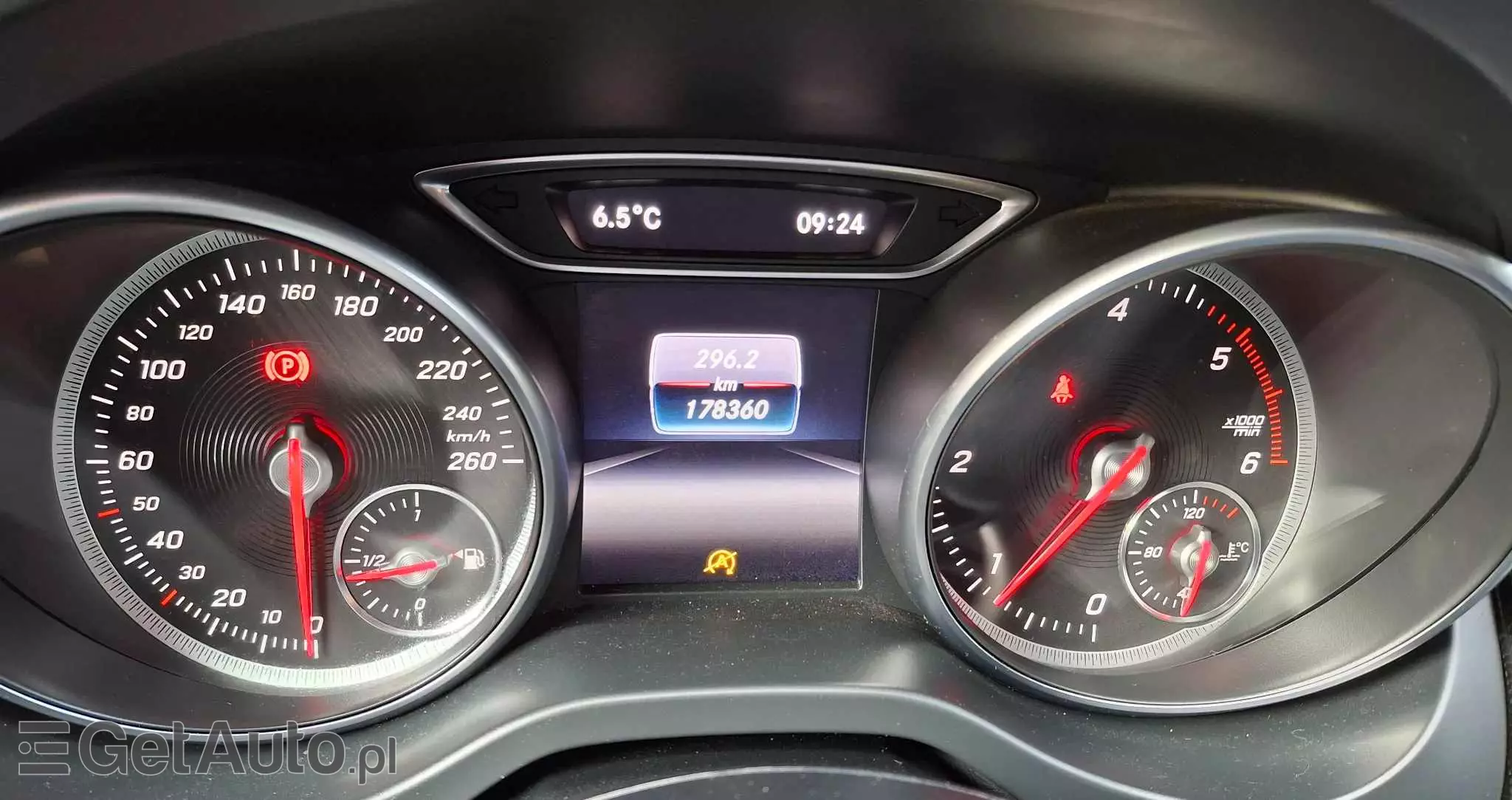 MERCEDES-BENZ CLA 180 d