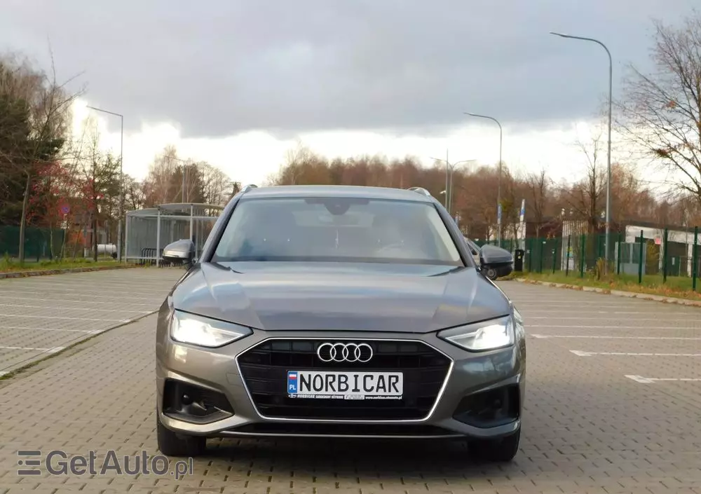 AUDI A4 2.0 TDI Design