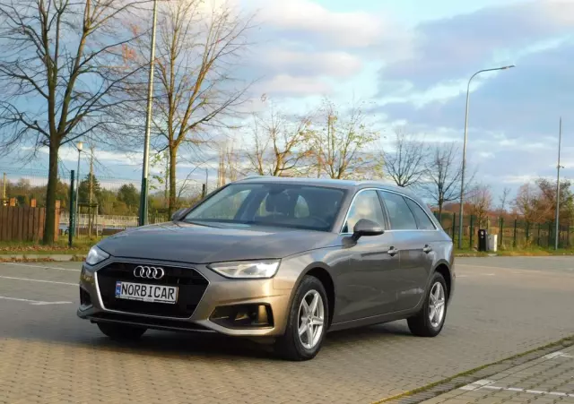 AUDI A4 2.0 TDI Design