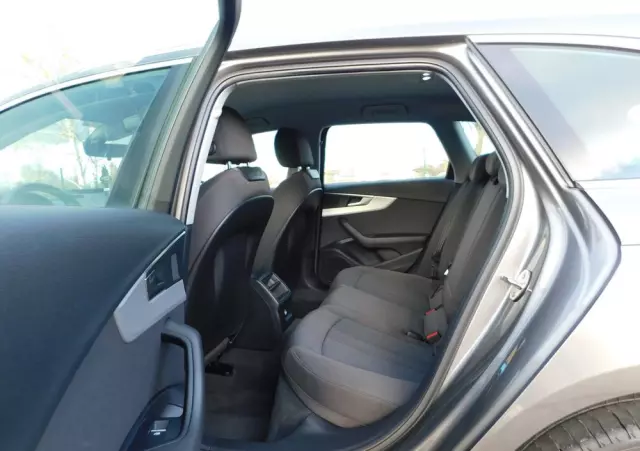 AUDI A4 2.0 TDI Design