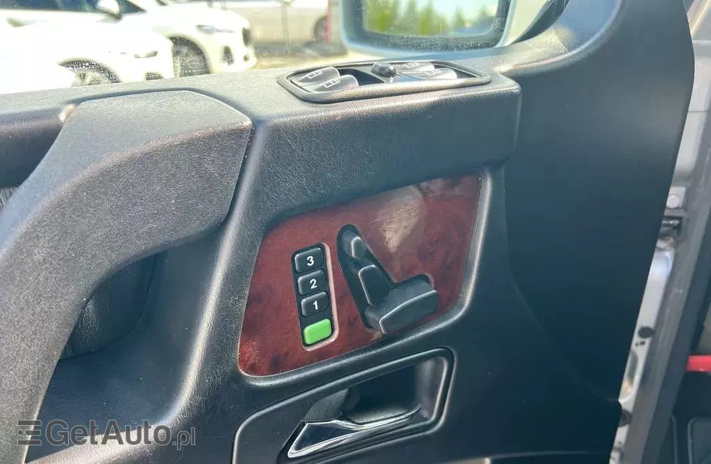 MERCEDES-BENZ Klasa G 