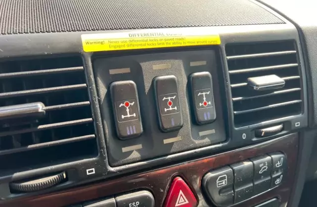 MERCEDES-BENZ Klasa G 