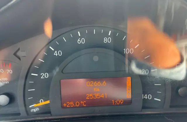 MERCEDES-BENZ Klasa G 