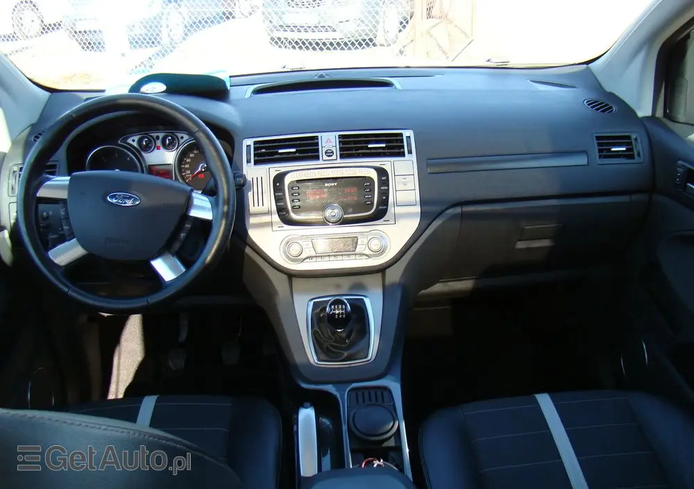 FORD Kuga 2.0 TDCi 4x4 Trend